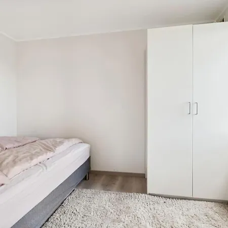 Apartment Apartment